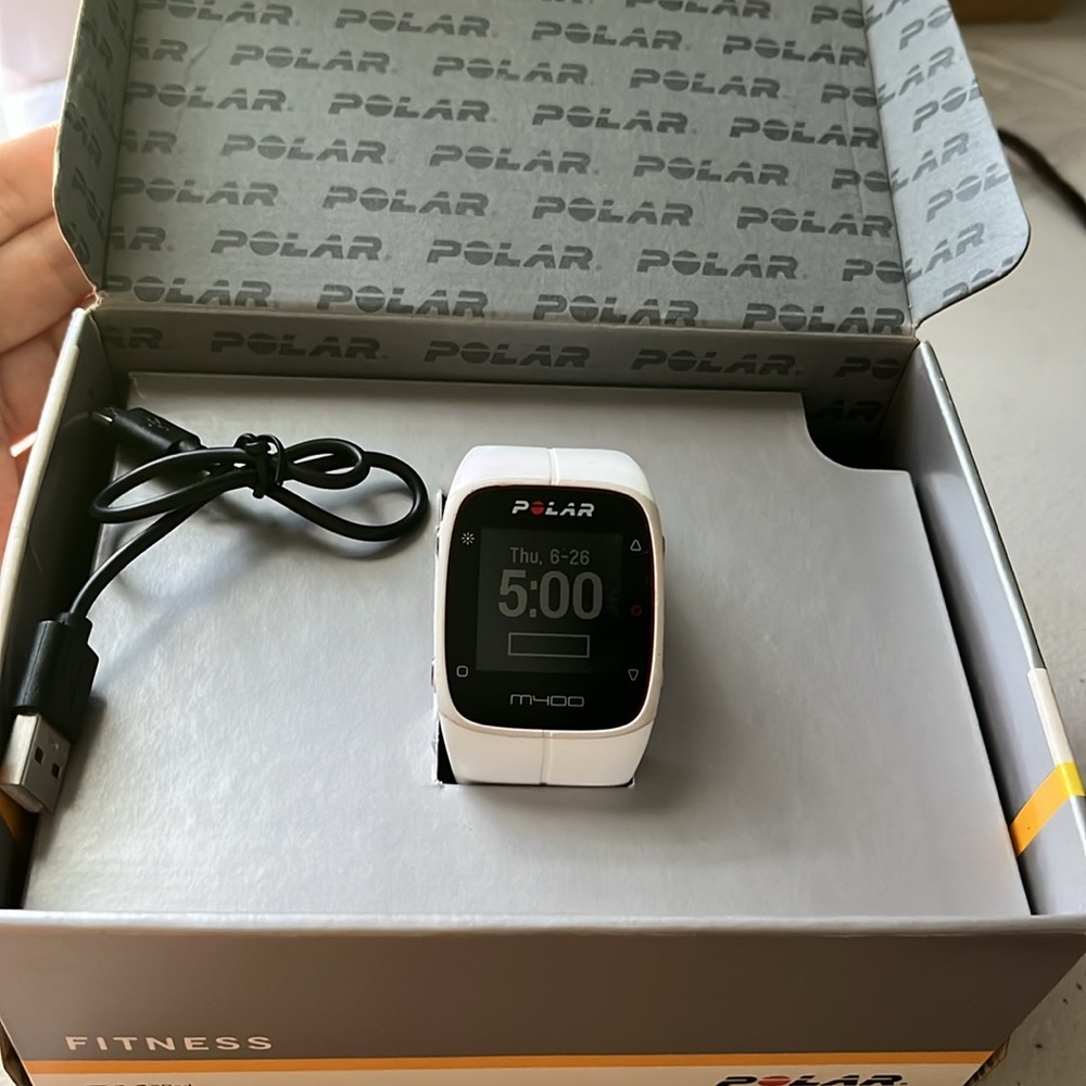 White Smartwatch with Fitness Tracking